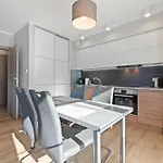 Lorien Apartment *